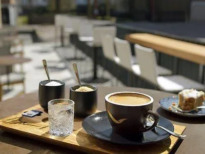****  Moevenpick Hotel Гаага Нидерланды